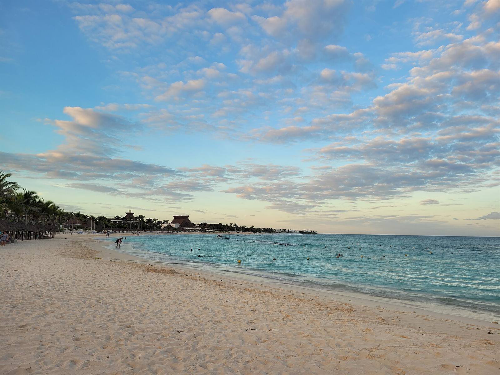 Playa Paraíso · 2.8 km
