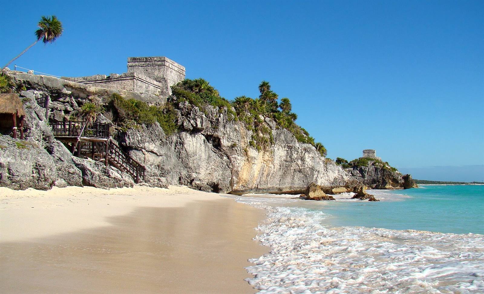 Tulum archaeological site · 2.7 km